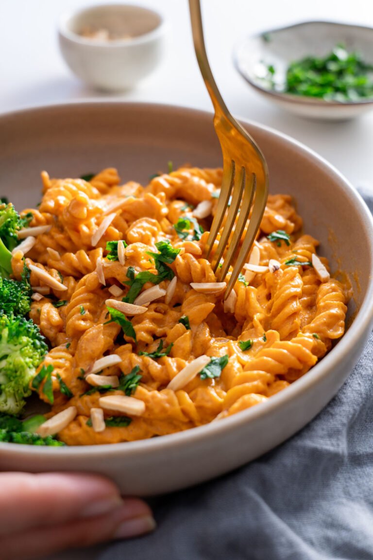 10-minute High-Protein Romesco Pasta (Vegan and GF)