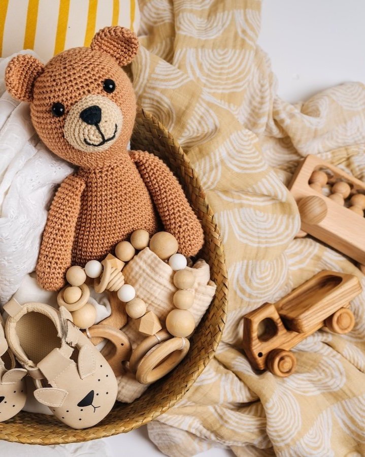 10 Sustainable Baby Gifts for A Non-Toxic, Eco-Friendly Holiday (2024) — Sustainably Chic