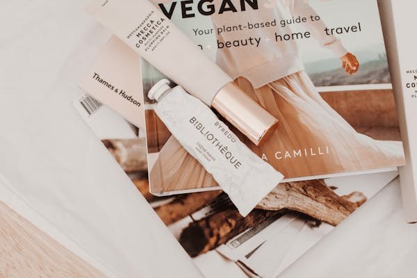 Title: The Ultimate Guide to Vegan Night Creams: Nourish Your Skin Naturally