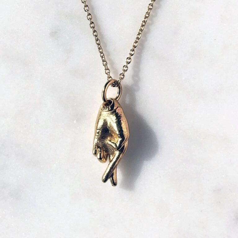 15 Eco-Friendly and Ethical Unisex Christmas Gifts