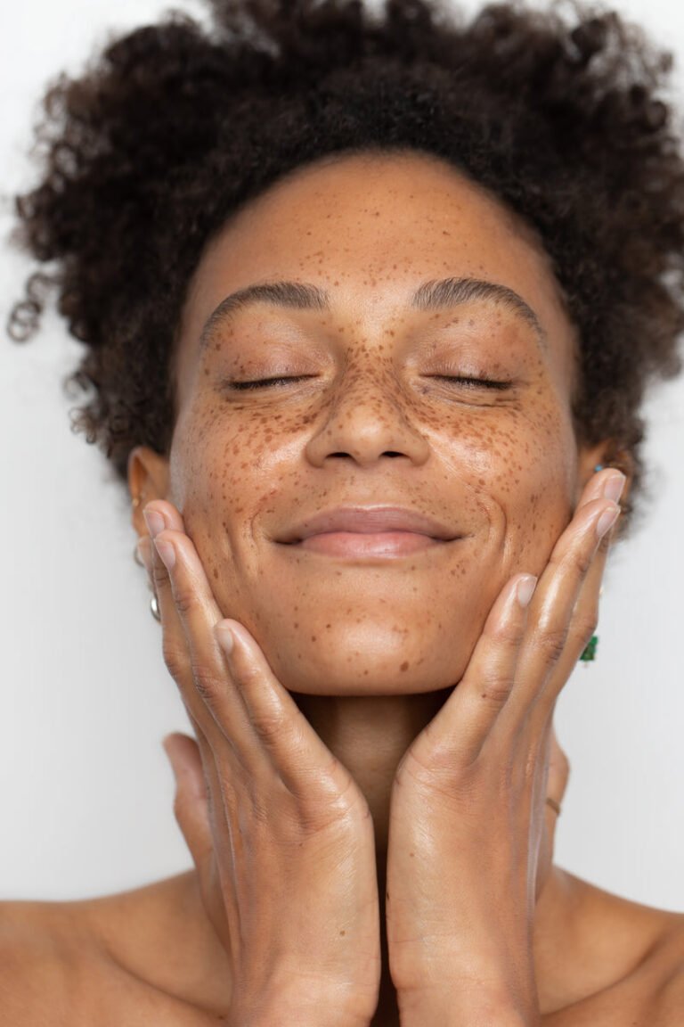 THE SKIN GUIDE FOR DRY, POLLUTED SKIN
– omayma skin