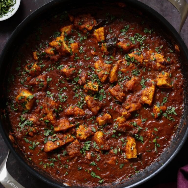 Malvani Chicken Curry (Western Indian Coconut Kashmiri Chili, Onion curry)